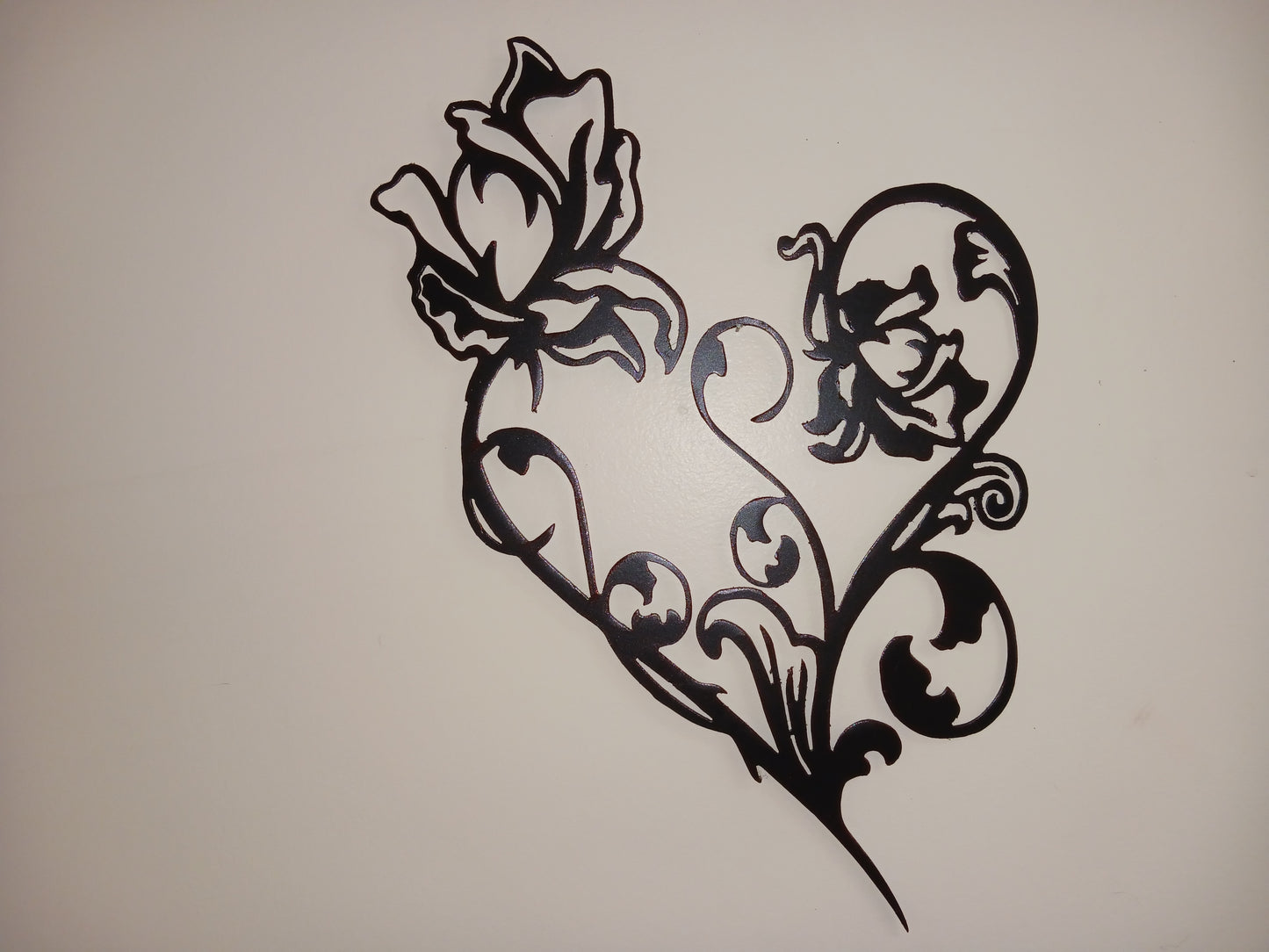 Rose heart metal wall art