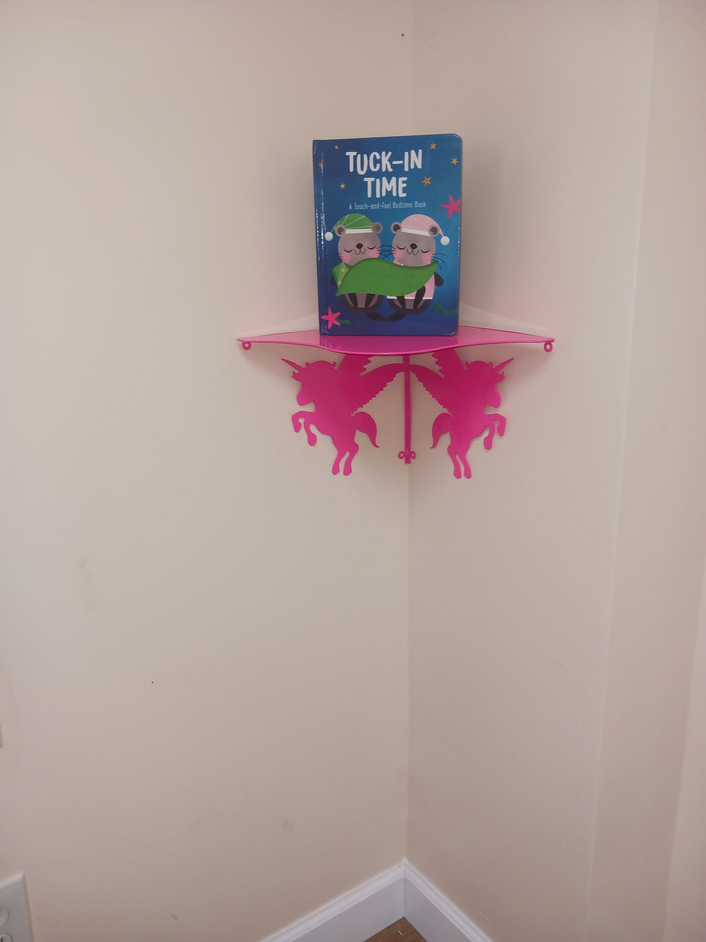 Pink Alicorn corner shelf